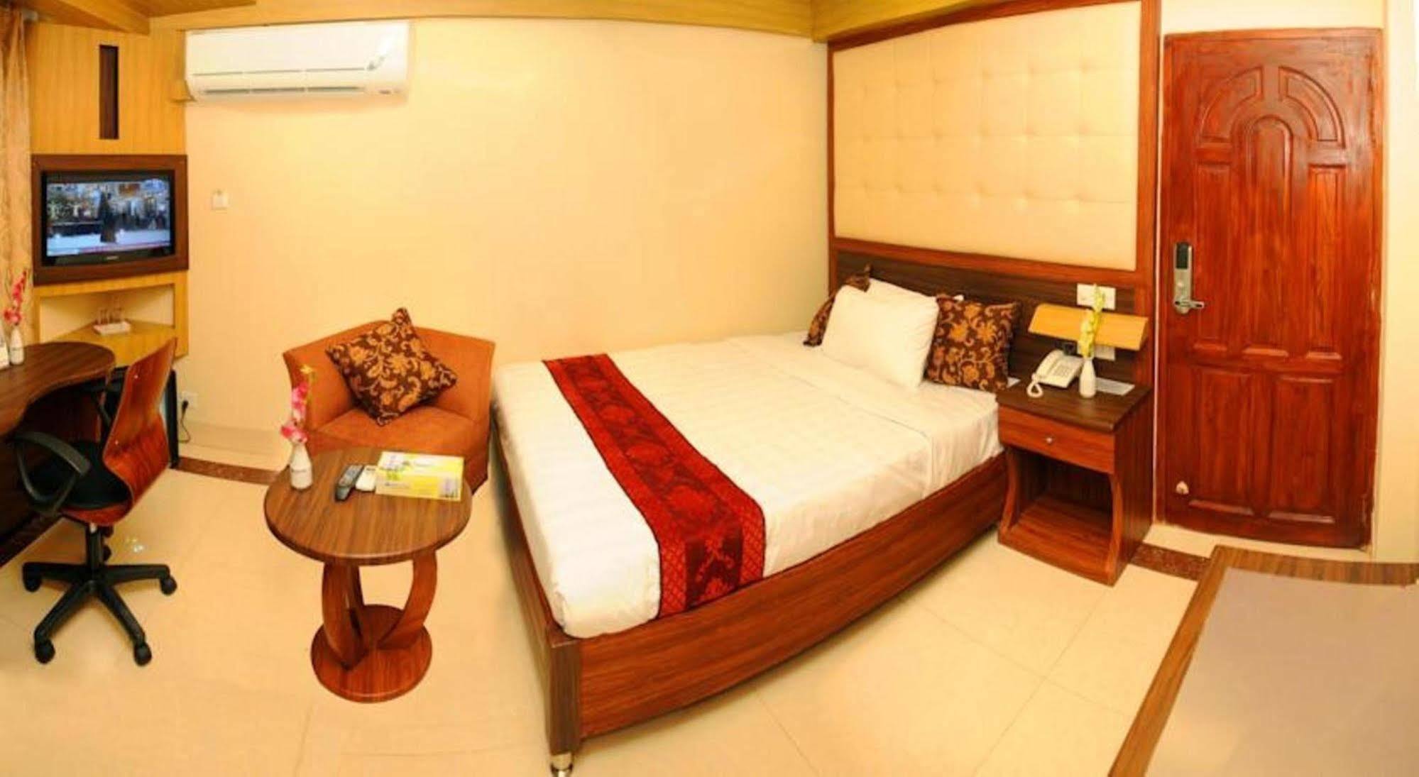 Marino Hotel - Best Near Airport Daca Exterior foto
